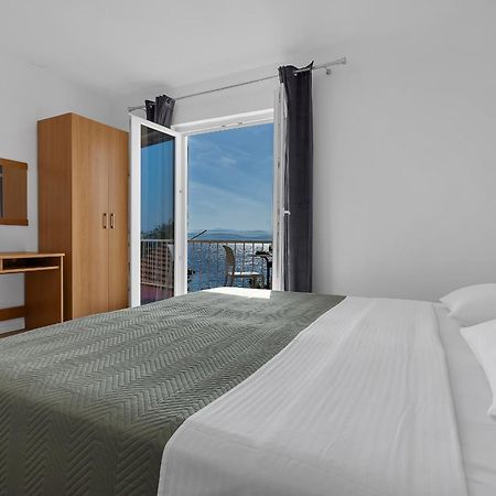 Apartments By The Sea Podgora, Makarska - 2596 Habitación foto