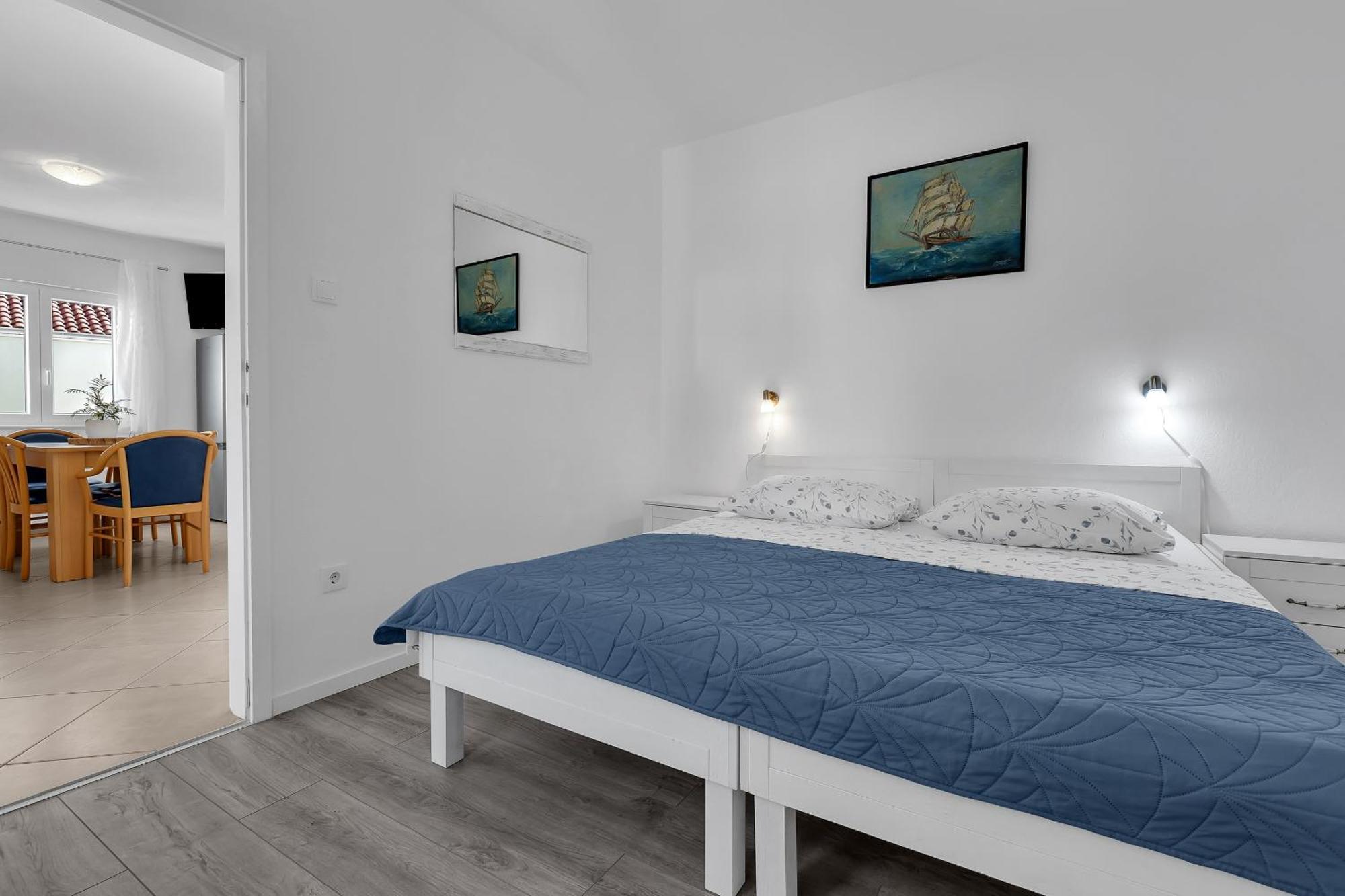 Apartments By The Sea Podgora, Makarska - 2596 Habitación foto